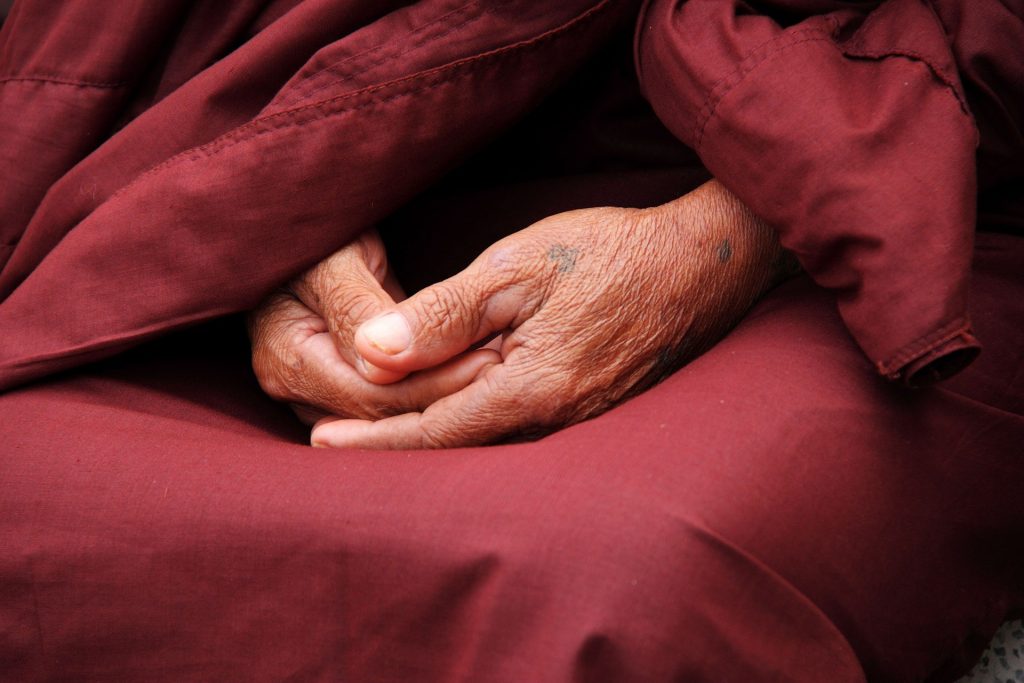 professeur de yoga